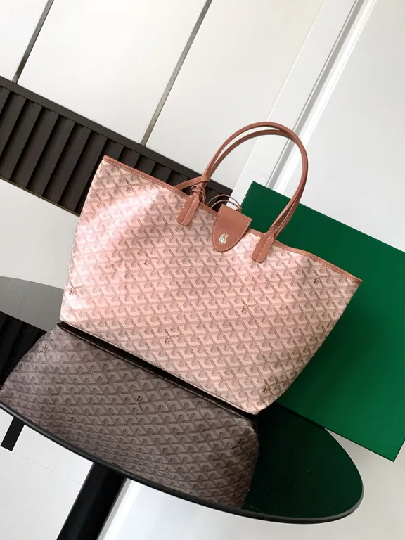 Goyard Bag 